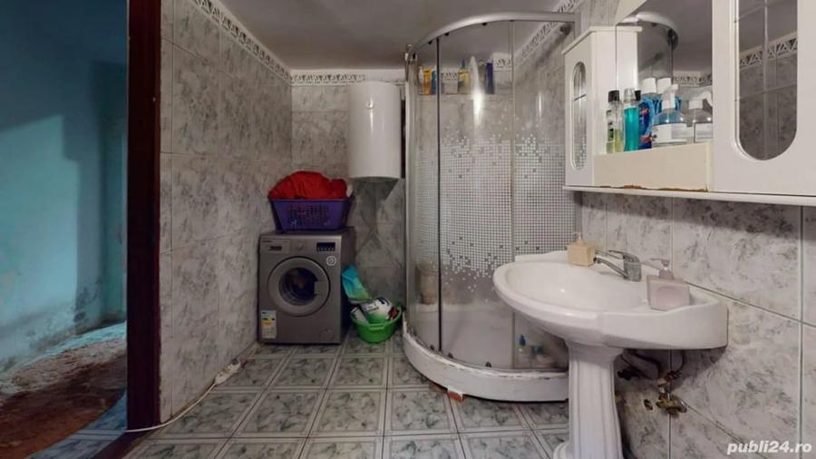 Apartament cu 3 camere nedecomandat în Armeneasca