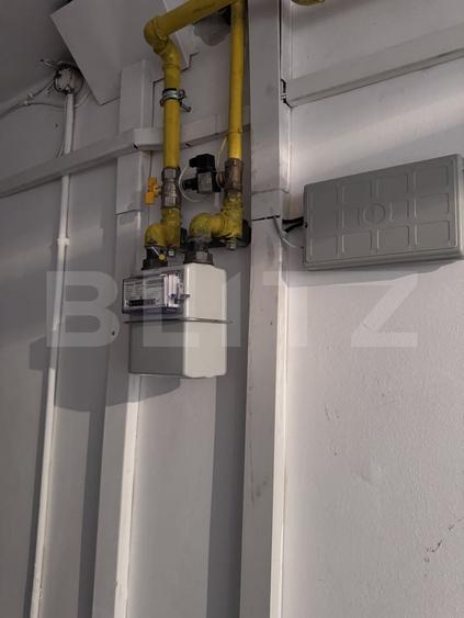Apartament cu 2 camere decomandat, mobilat în Republicii