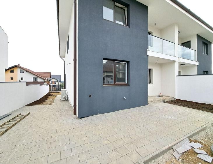Duplex cu 4 camere cu Canalizare în Arhitecților - Calea Cisnădiei