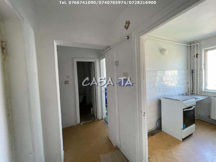 Apartament cu 2 camere decomandat în 9 Mai