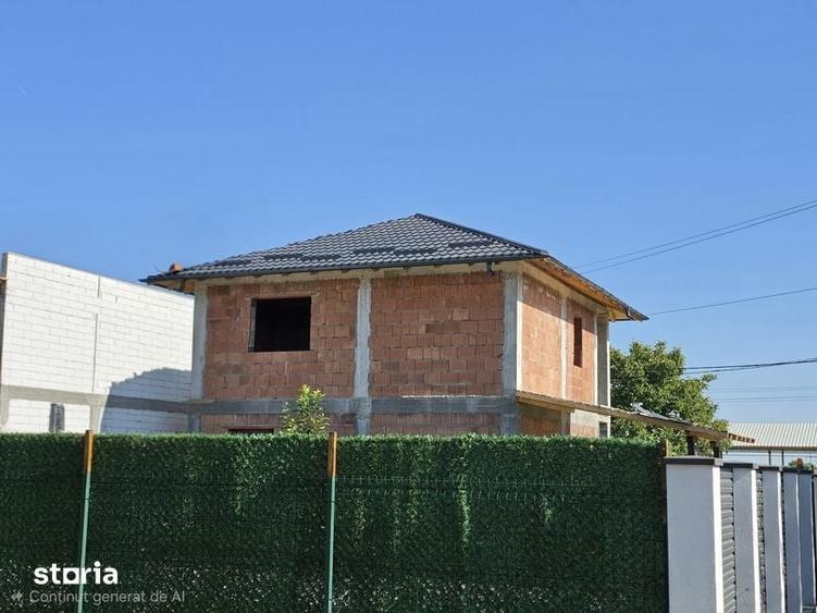Casă cu 3 camere cu Teren 120 Mp în Ștefănești