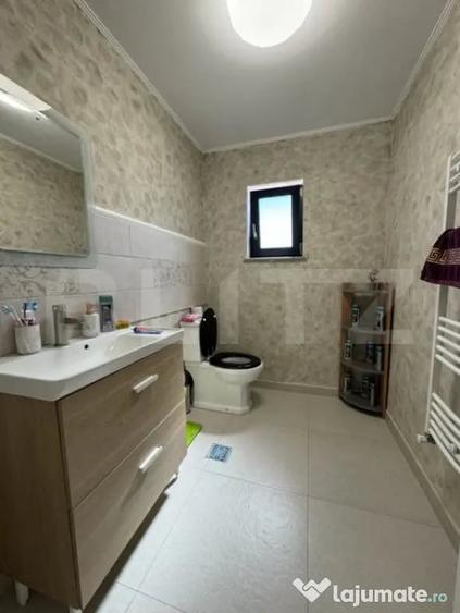 Casă cu 4 camere cu Teren 520 Mp în Preajba