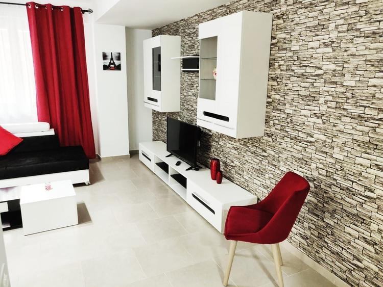 Apartament 2 cam de inchiriat termen lung, inclusiv vara - 3