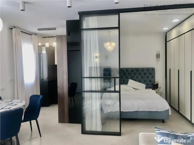 Studio QUALIS CORESI, amenajare designer, panorama, parcare - 1