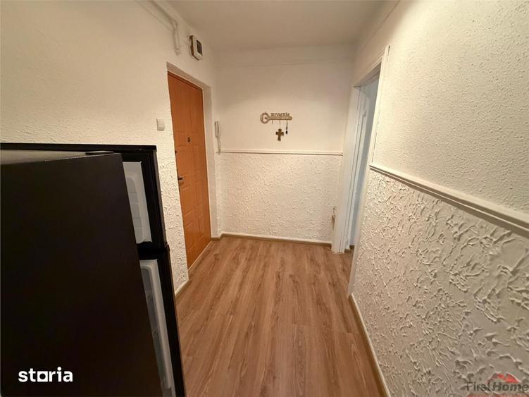 Apartament cu 2 camere semidecomandat în Sud