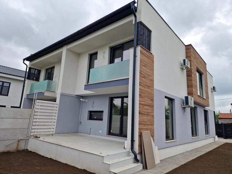 Casă cu Teren 250 Mp în Mogoșoaia