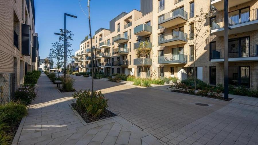 Apartament cu 2 camere semidecomandat, mobilat în Pipera