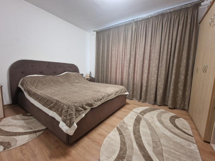 Casă individuală cu 5 camere cu Teren 420 Mp în Cumpăna
