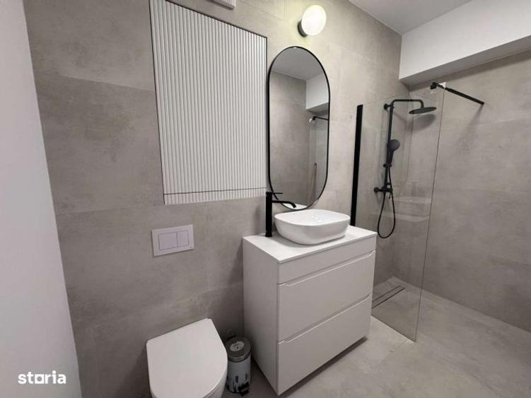 Apartament cu 4 camere semidecomandat, mobilat în Bucureștii Noi