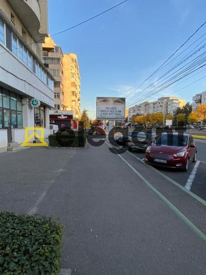 Spațiu comercial, de 45 mp, în Central