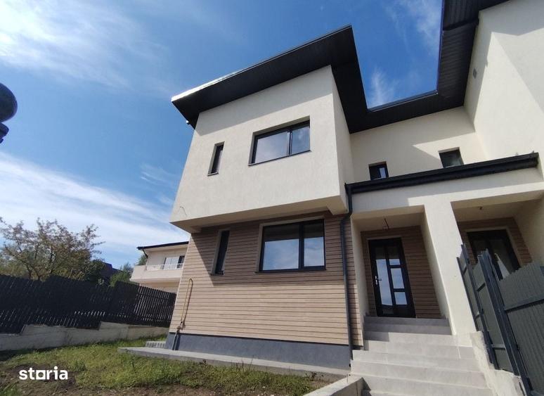 Casă cu 4 camere cu Teren 220 Mp în Rediu