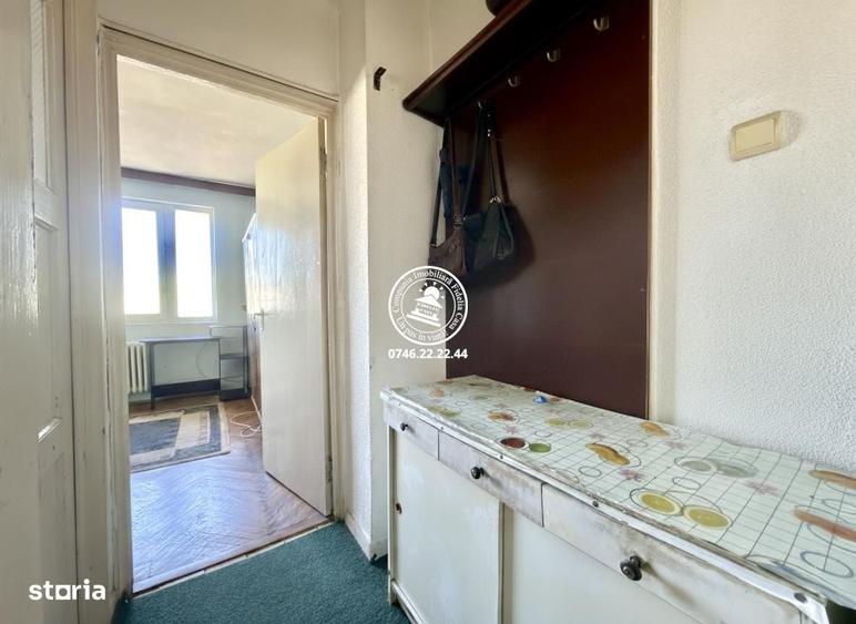 Apartament cu 2 camere decomandat în Piața Unirii