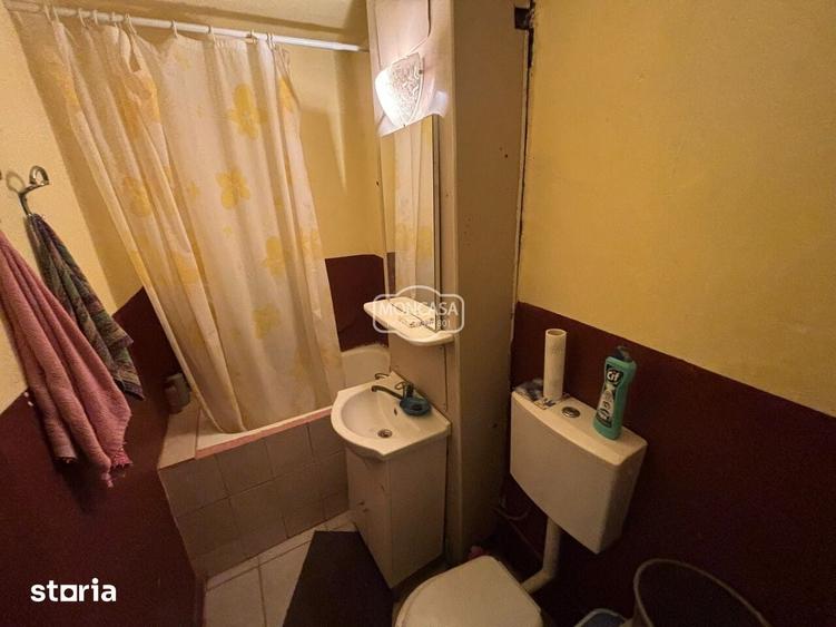 Garsonieră decomandată în Central