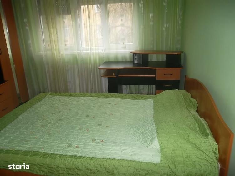 Apartament cu 2 camere decomandat în Piața Centrală