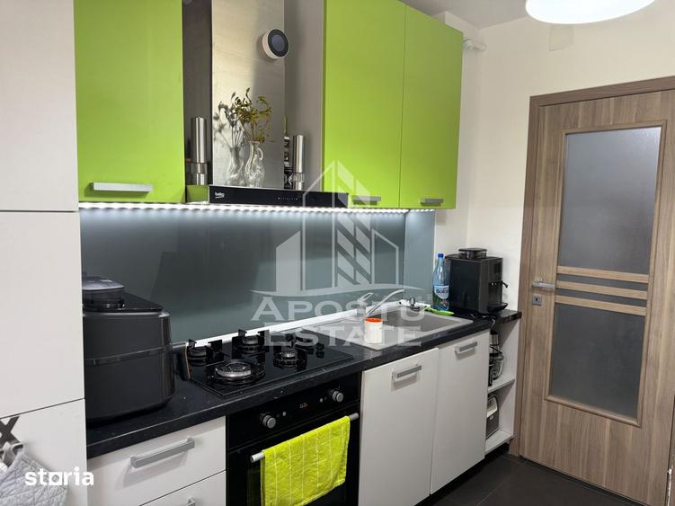 Apartament cu 2 camere, mobilat în Lipovei