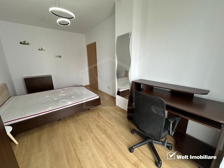 Apartament cu 3 camere semidecomandat, mobilat în Gară