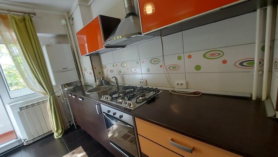 Apartament cu 2 camere decomandat în Unirii