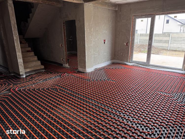 Casă cu 4 camere cu Teren 356 Mp în Central