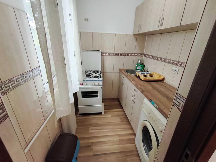 Inchiriez Apartament 2 camere, mobilat, 34 mp, persoana fizica - 4