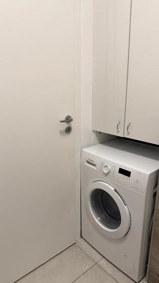 Apartament cu 3 camere decomandat în Tipografilor