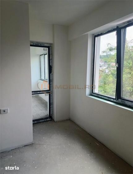 Apartament cu 2 camere decomandat, mobilat în Galata