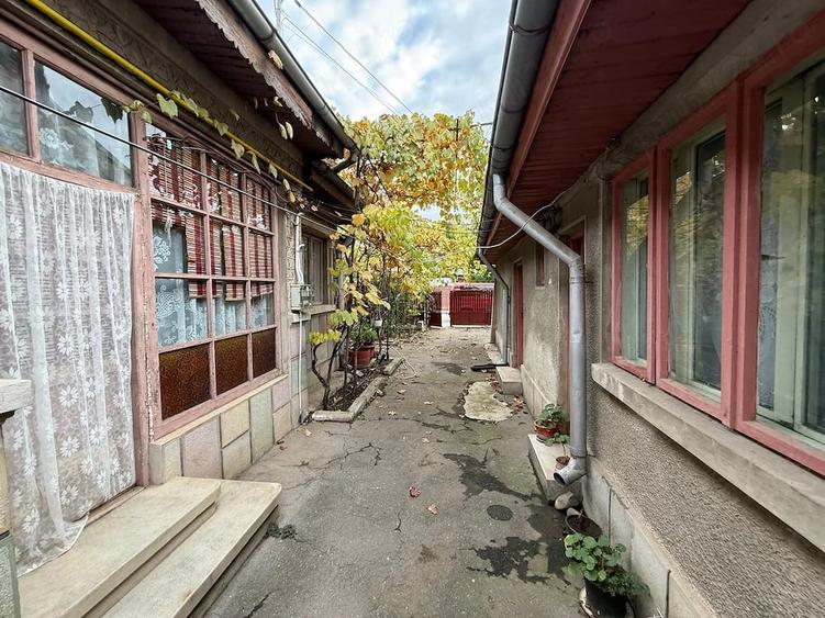 Casă cu Teren 350 Mp în Eroilor
