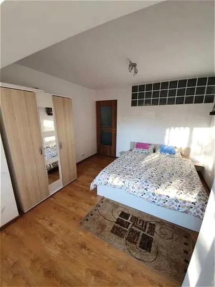 Apartament 2 camere, zona ?coala de Agen?i de Poli?ie - O - 1