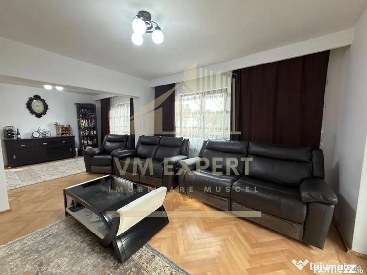 Casă cu 5 camere cu Teren 2078 Mp în Câmpulung Muscel