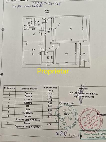 Apartament cu 3 camere decomandat în Carrefour