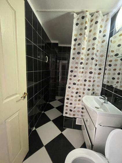 Apartament cu 3 camere decomandat în Veteranilor