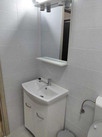Apartament cu 2 camere semidecomandat în Găvana
