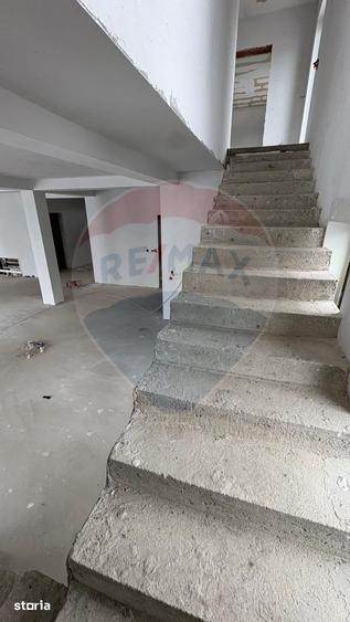 Casa noua, premium, cu panorama superba asupra ora?ului - 5