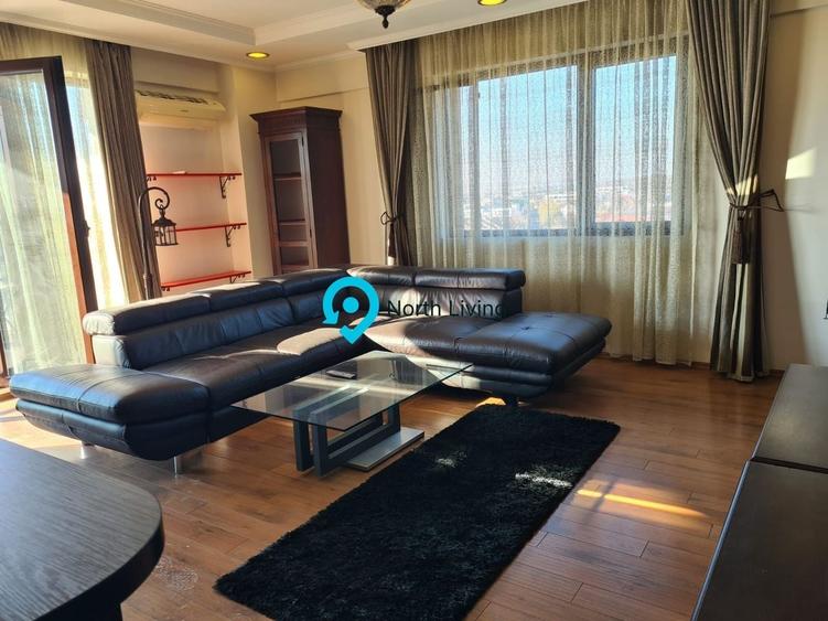 Apartament cu 3 camere semidecomandat, mobilat în Iancu Nicolae