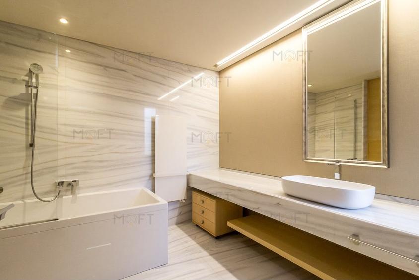 Apartament cu 4 camere decomandat, mobilat în Primăverii