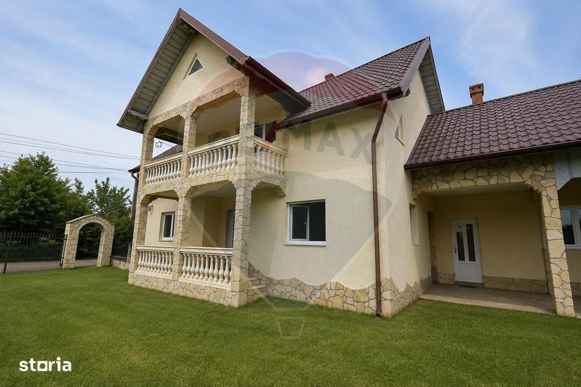 Casă cu 4 camere în Racova