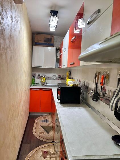 Apartament cu 2 camere decomandat în Micro 13