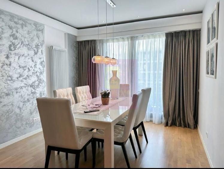 Apartament cu 4 camere decomandat în Herăstrău