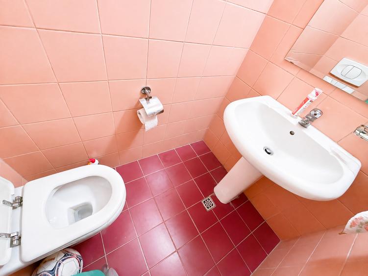 Apartament cu 2 camere decomandat în Tineretului