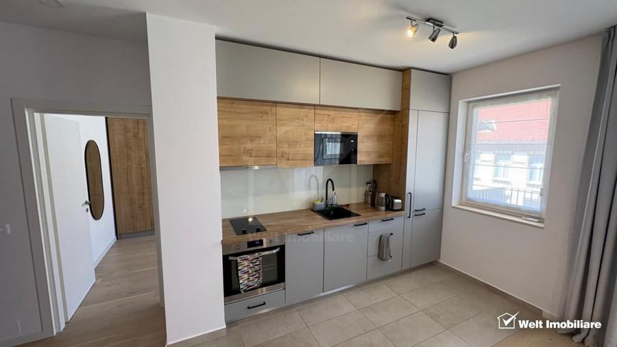Apartament cu 2 camere decomandat, mobilat în Central