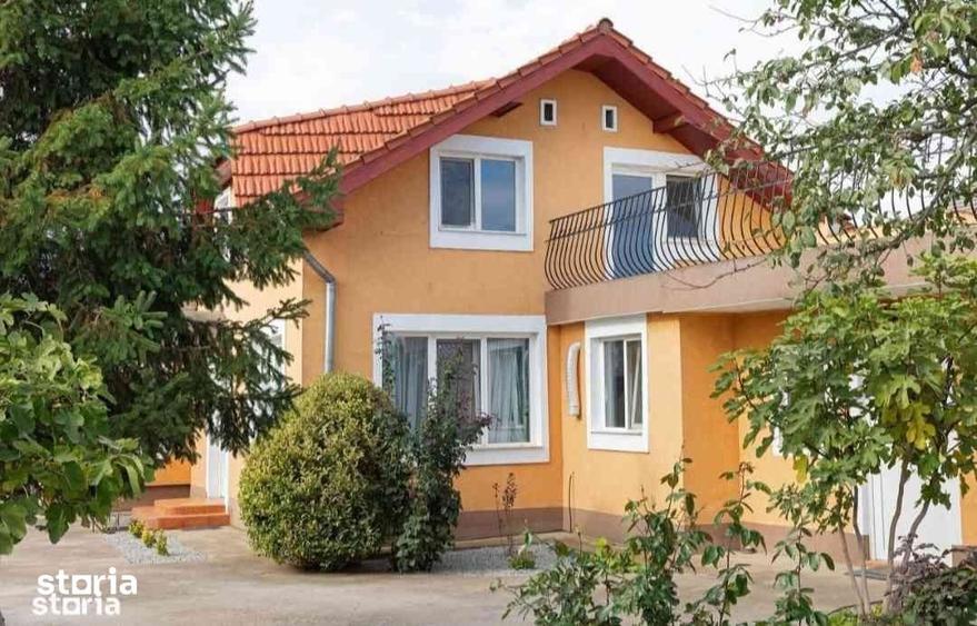 Casă cu 4 camere cu Teren 1130 Mp în Sântandrei