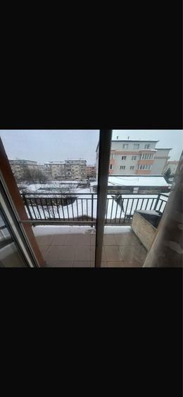Garsonieră decomandată în Florești