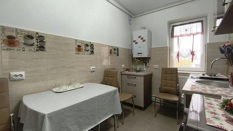 Apartament cu 2 camere decomandat în 22 Decembrie