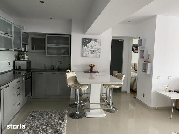 Apartament cu 2 camere în Centrul Civic