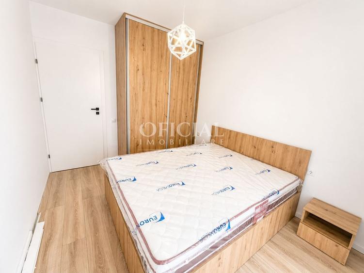 Apartament cu 2 camere semidecomandat, mobilat în Florești