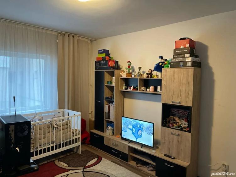 Apartament cu 2 camere semidecomandat în Central