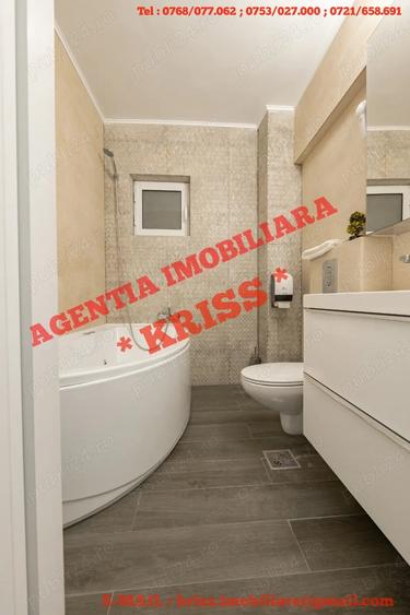 Apartament cu 4 camere decomandat în Central