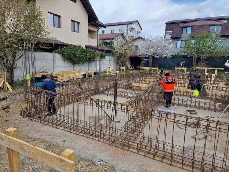 Casă cu 6 camere cu Teren 580 Mp în Chiajna
