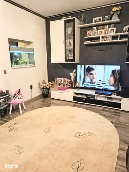 Apartament cu 4 camere decomandat, mobilat în Dârste