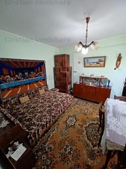 Casă cu 2 camere cu Teren 180 Mp în Apollo