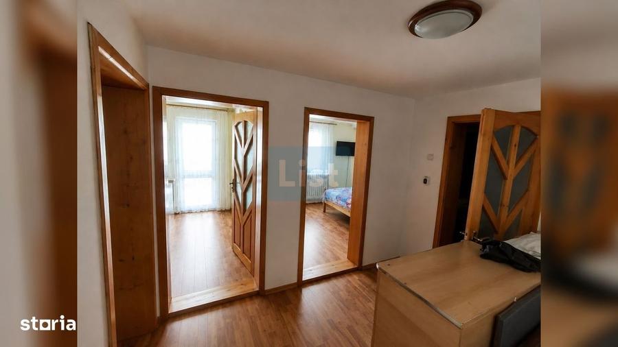 Casă cu 4 camere în Vama